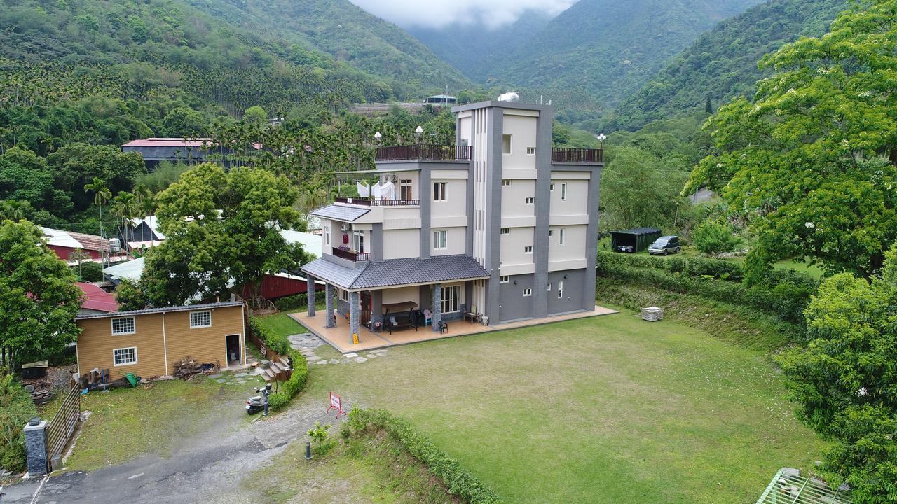 Fully B&B Puli Buitenkant foto
